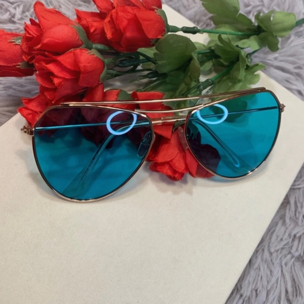 🌹Retro Blue Lens Aviator Sunglasses • Unisex